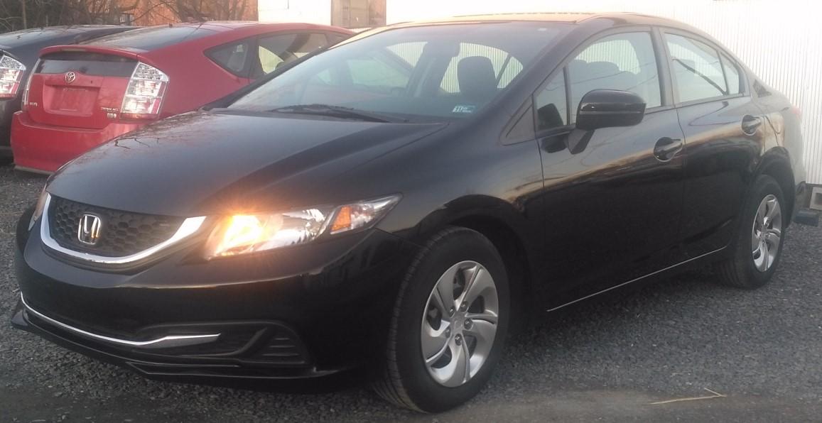 2015 Honda Civic LX - 041576