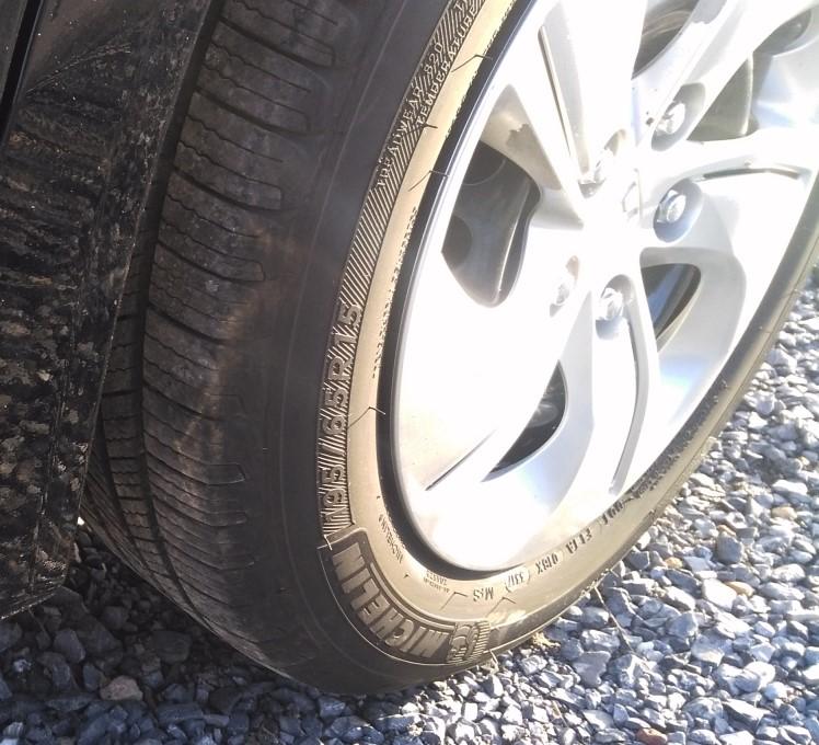 2015 Honda Civic LX - 041576