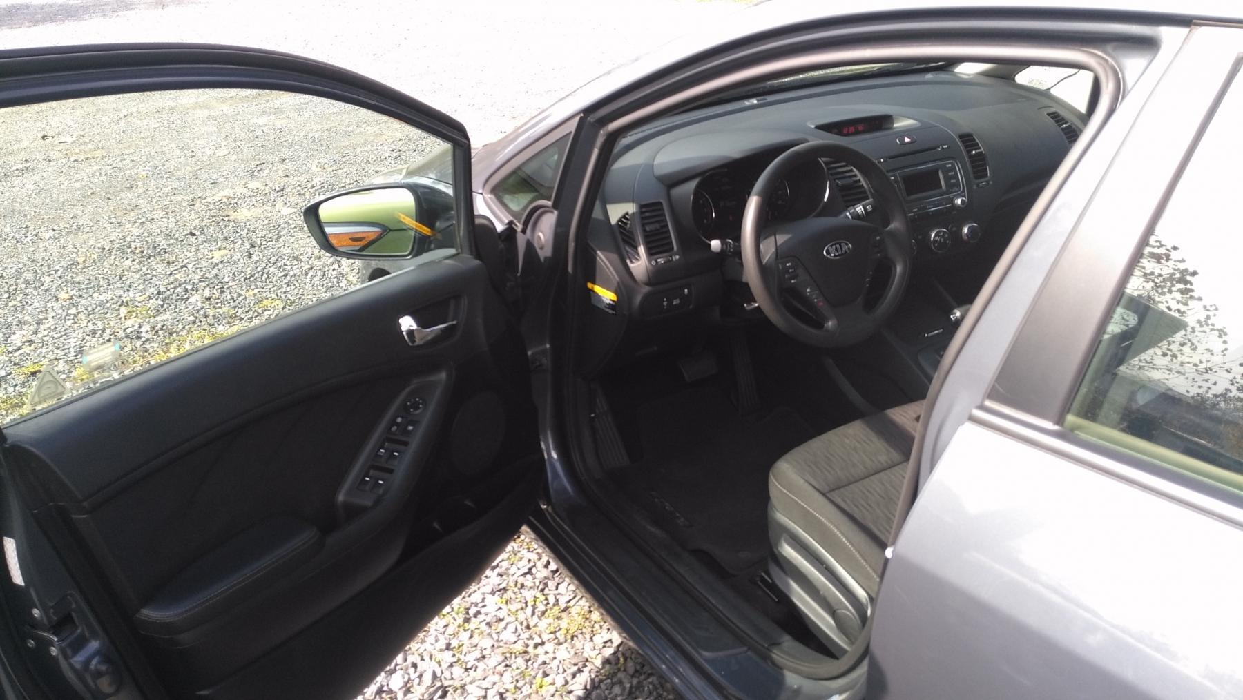 2016 Kia Forte LX - 569713