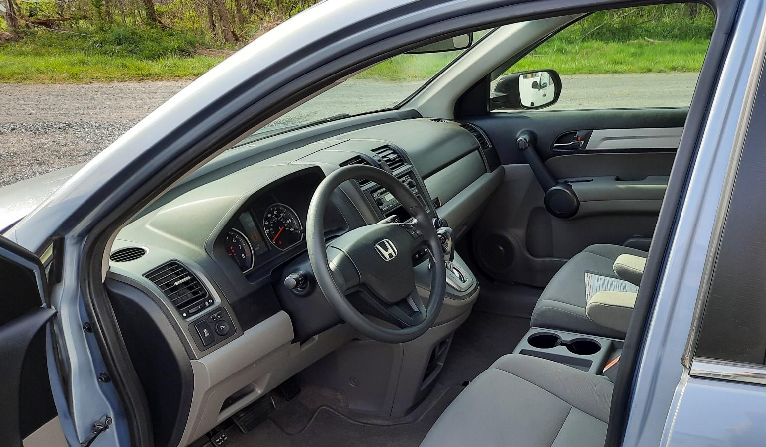 2011 Honda CR-V LX - 036395