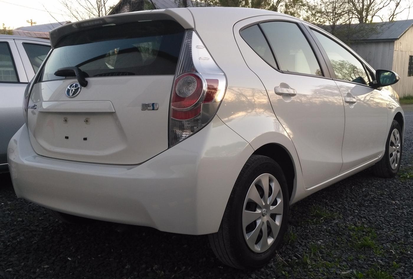 2014 Toyota Prius C - 565713