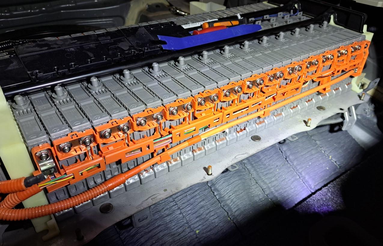 2013 Toyota Prius V Two - 276481