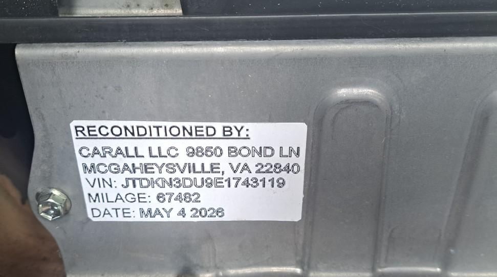 2014 Toyota Prius Two - 743119